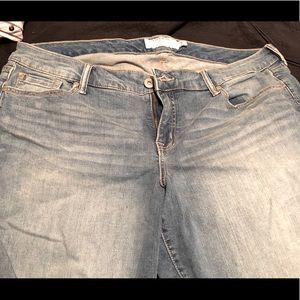 New Torrid light wash skinny jeans